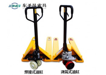手動液壓升高叉車使用時間延長方法