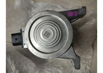 沃爾沃16款XC60電子水泵 發電機 汽油泵 曲軸