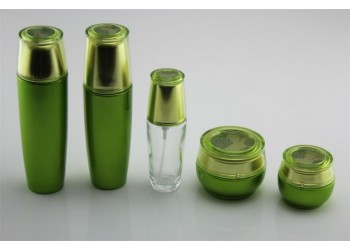 玻璃空瓶噴涂廠，玻璃空瓶噴涂加工廠，廣州白云區(qū)玻璃空瓶噴涂廠