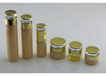 玻璃空瓶噴油廠，玻璃空瓶噴油加工廠，廣州白云區(qū)玻璃空瓶噴油廠