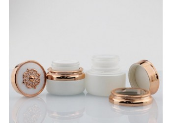 面霜瓶噴油廠，面霜瓶噴油加工廠，廣州白云區面霜瓶噴油加工廠